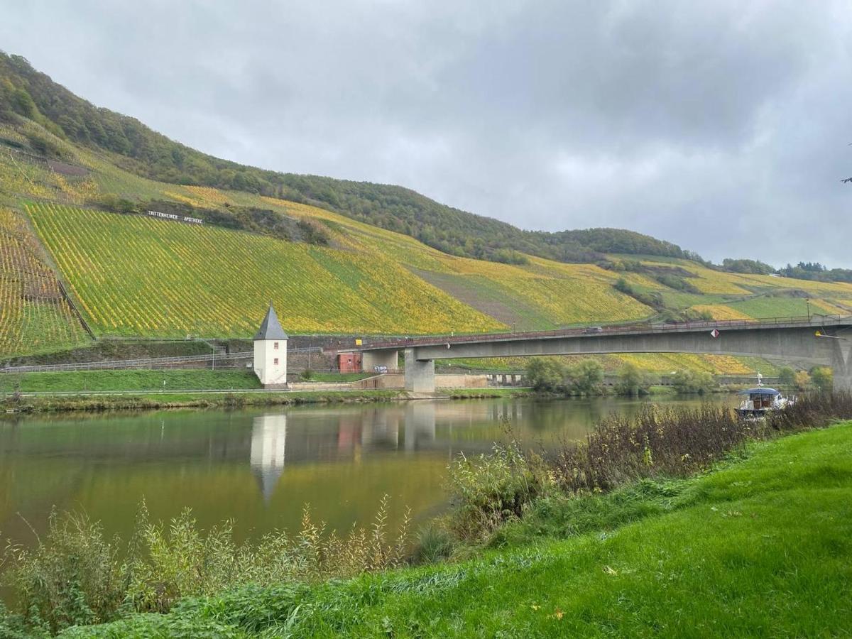 Hotel Krone Riesling トリッテンハイム エクステリア 写真